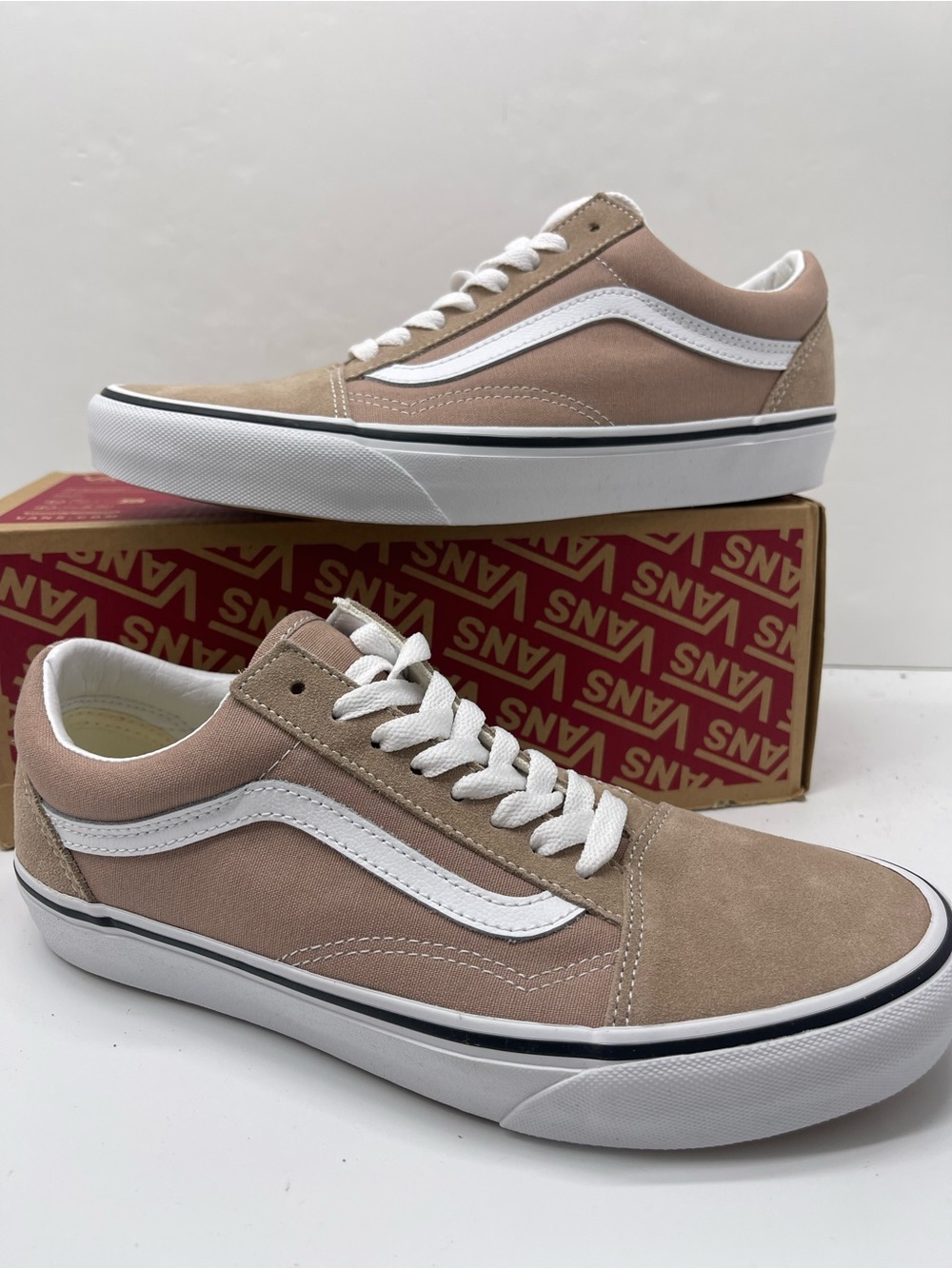 Vans Men’s Old Skool Color Theory Warm Taupe
VN000D6WE2V Sneakers Blueh Pink